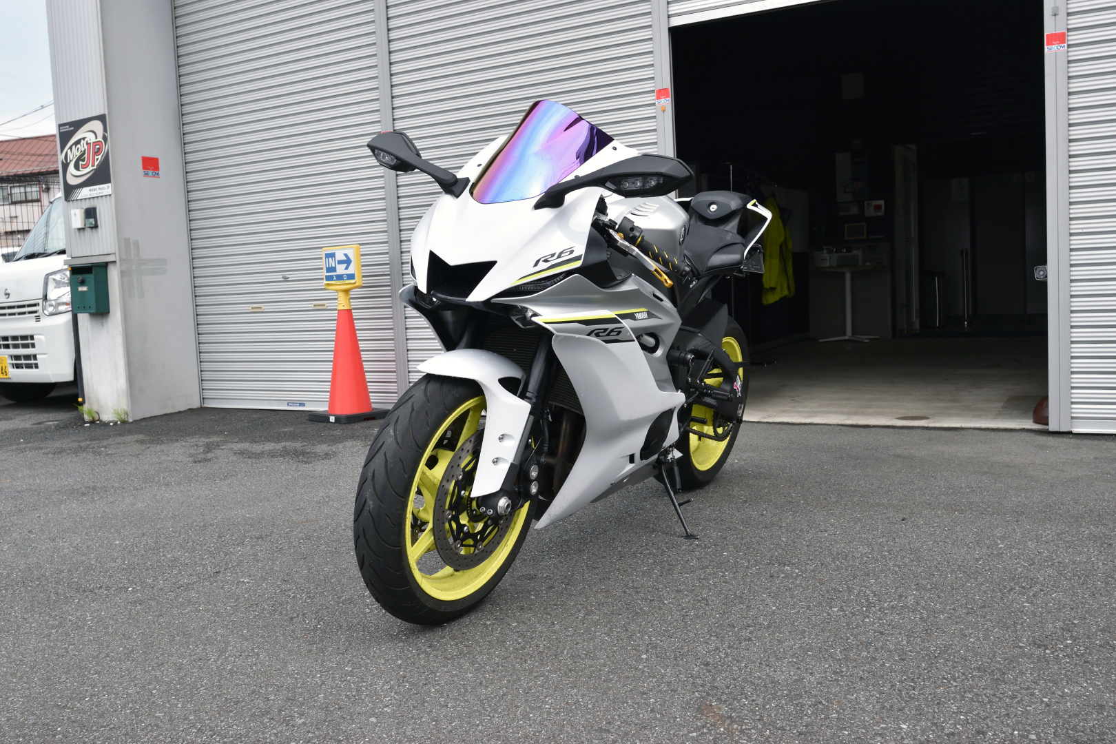 [No.12] YAMAHA YZF-R6 2017-2020 USA仕様 Translogic製ブリップアシスト 取付