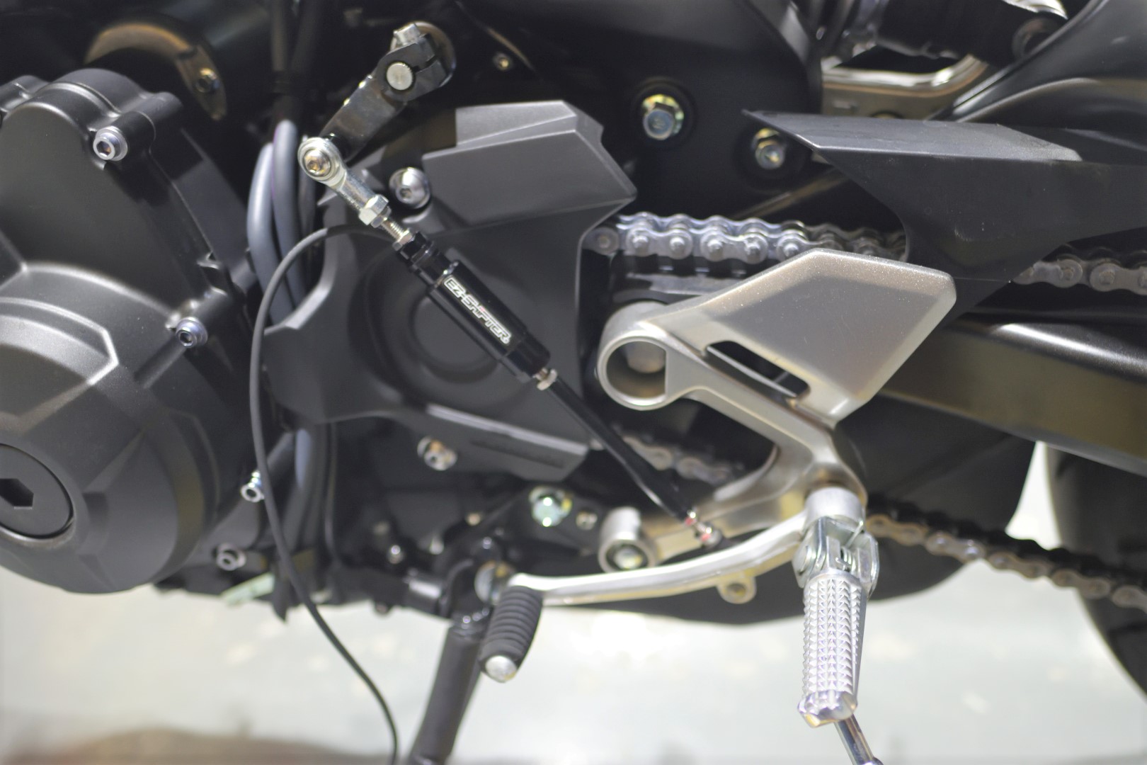 [No.6] YAMAHA XSR900 2018-2021 EZ-SHIFTER 取付