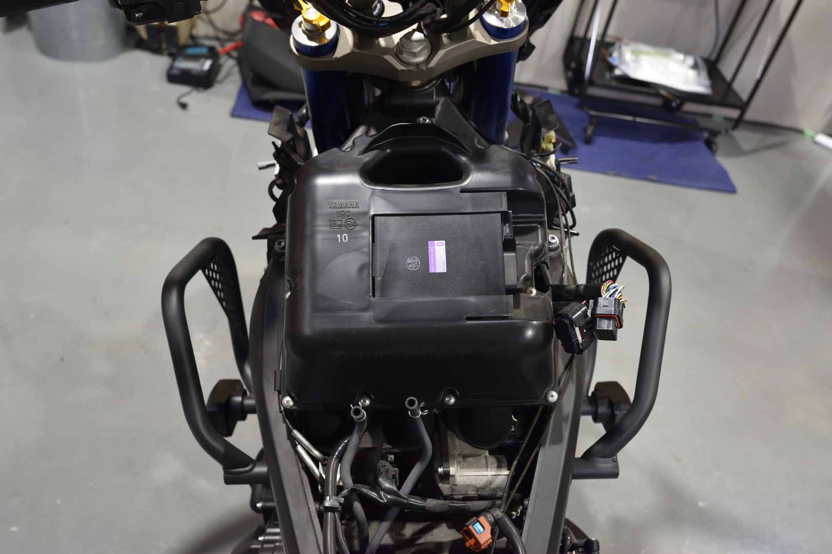 [No.9] YAMAHA MT-09 TRACER 2015-2016 EZ-SHIFTER 取付