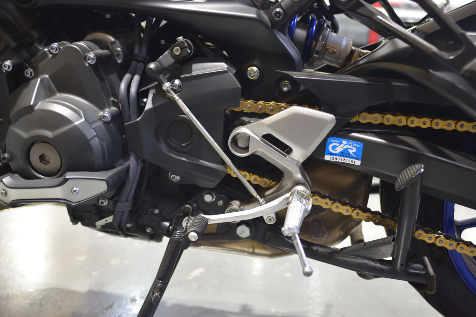 [No.9] YAMAHA MT-09 TRACER 2015-2016 EZ-SHIFTER 取付