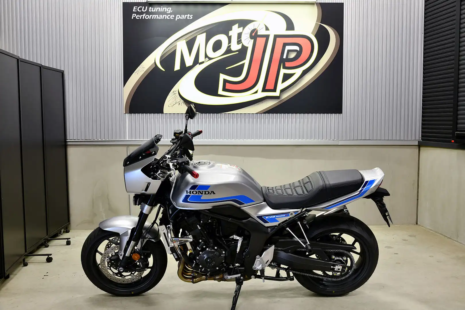 HONDA CB1000F(SE)