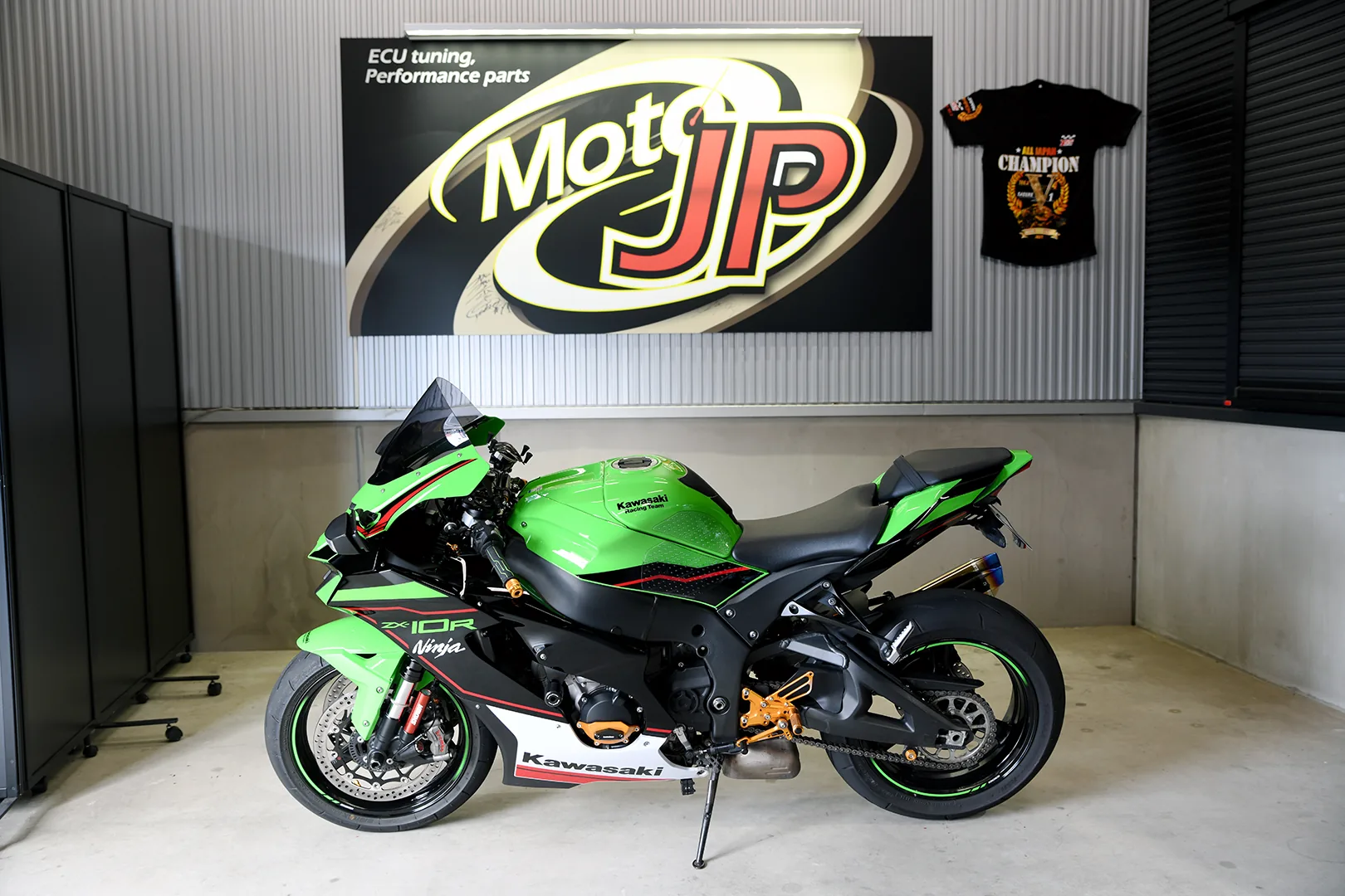 KAWASAKI ZX-10R