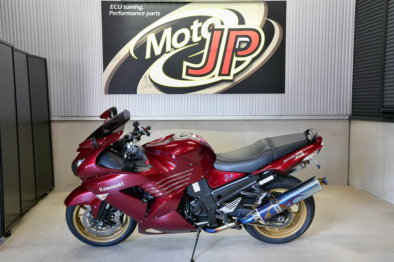 KAWASAKI ZX-14 (ZZR1400)