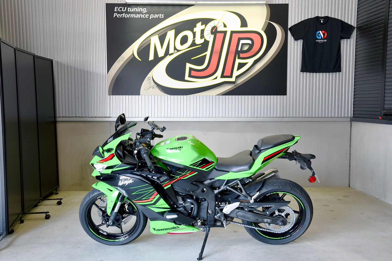 KAWASAKI ZX-25R(SE)
